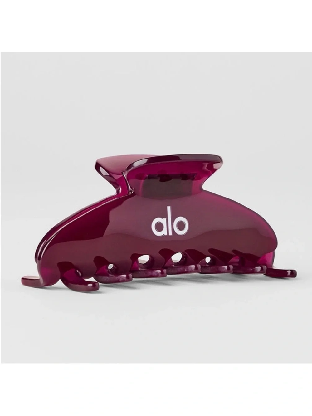 Alo 90's Claw Clip - Burgundy Clear Limited